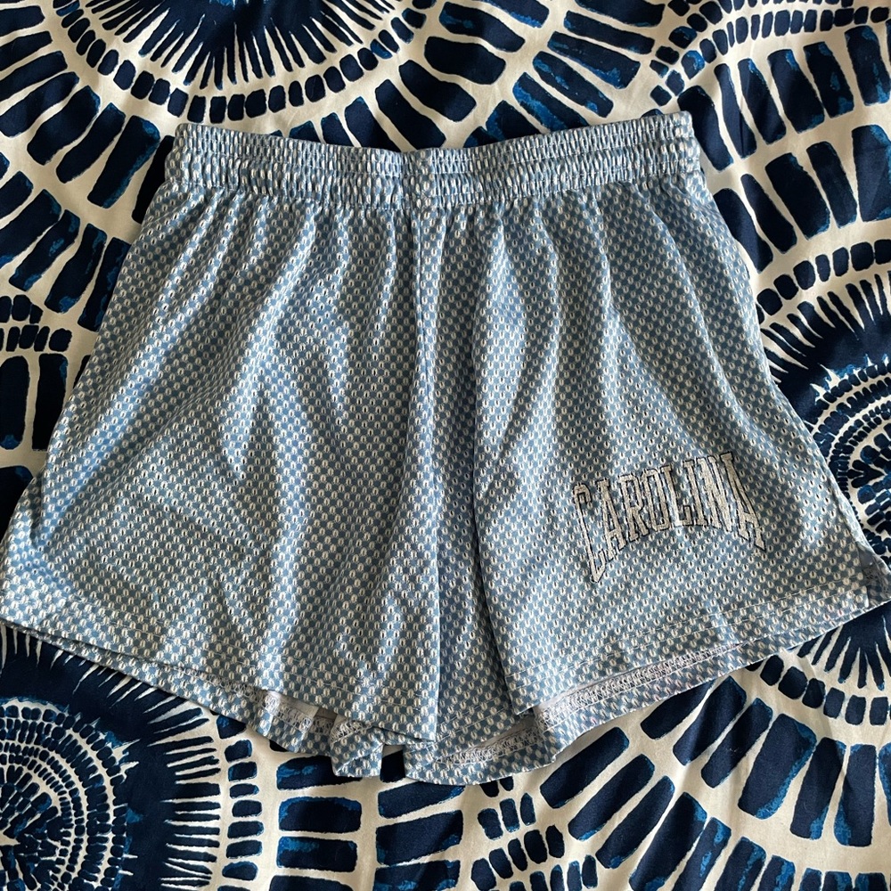 UNC Chapel Hill Carolina shorts - size small